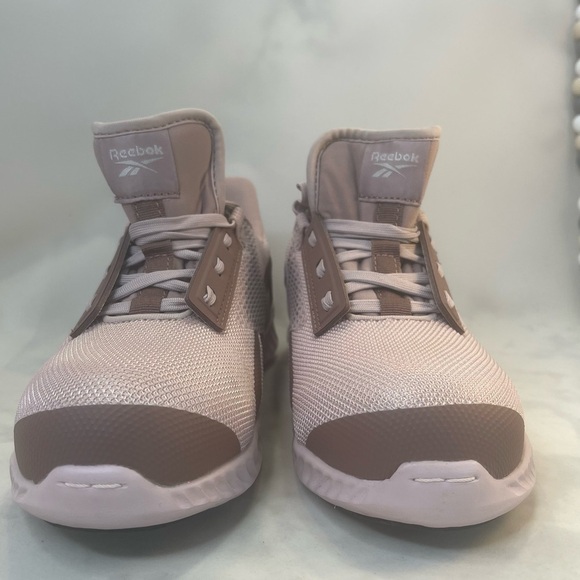 Reebok Sublite Legend Work Sneaker women’s 7 Rose Gold Safety toe - Picture 12 of 14